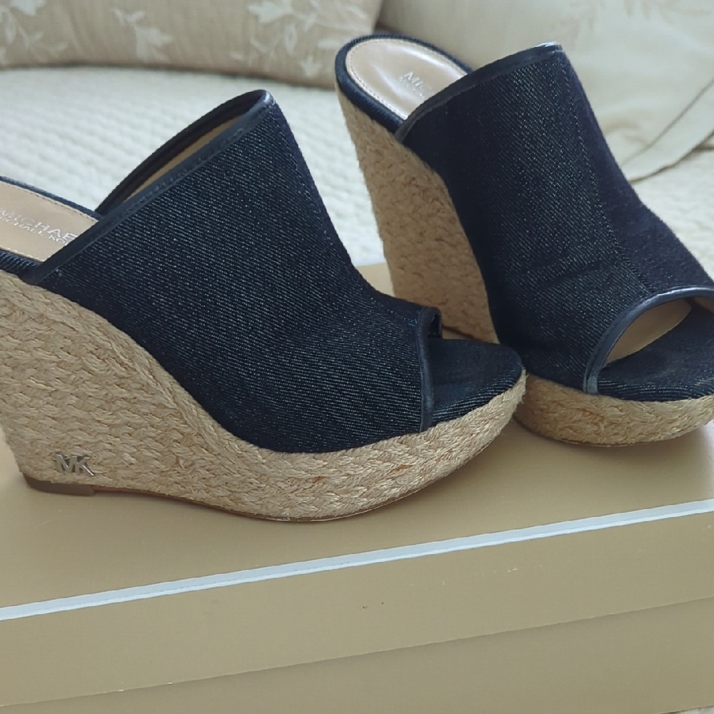 Michael Kors Black and Tan Wedge Shoes